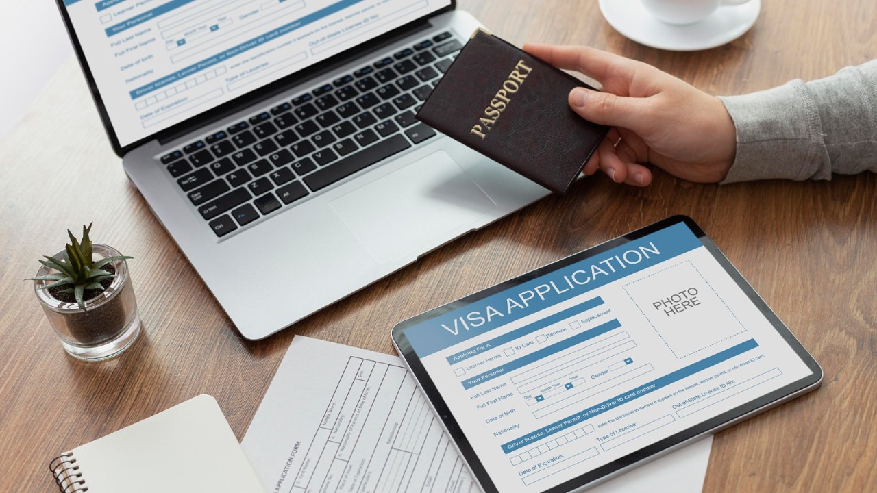 Complete Guide to Indian Visa for Hungarian and Indonesian Citizens